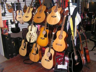 Guitar shop Freya Guitars IRL